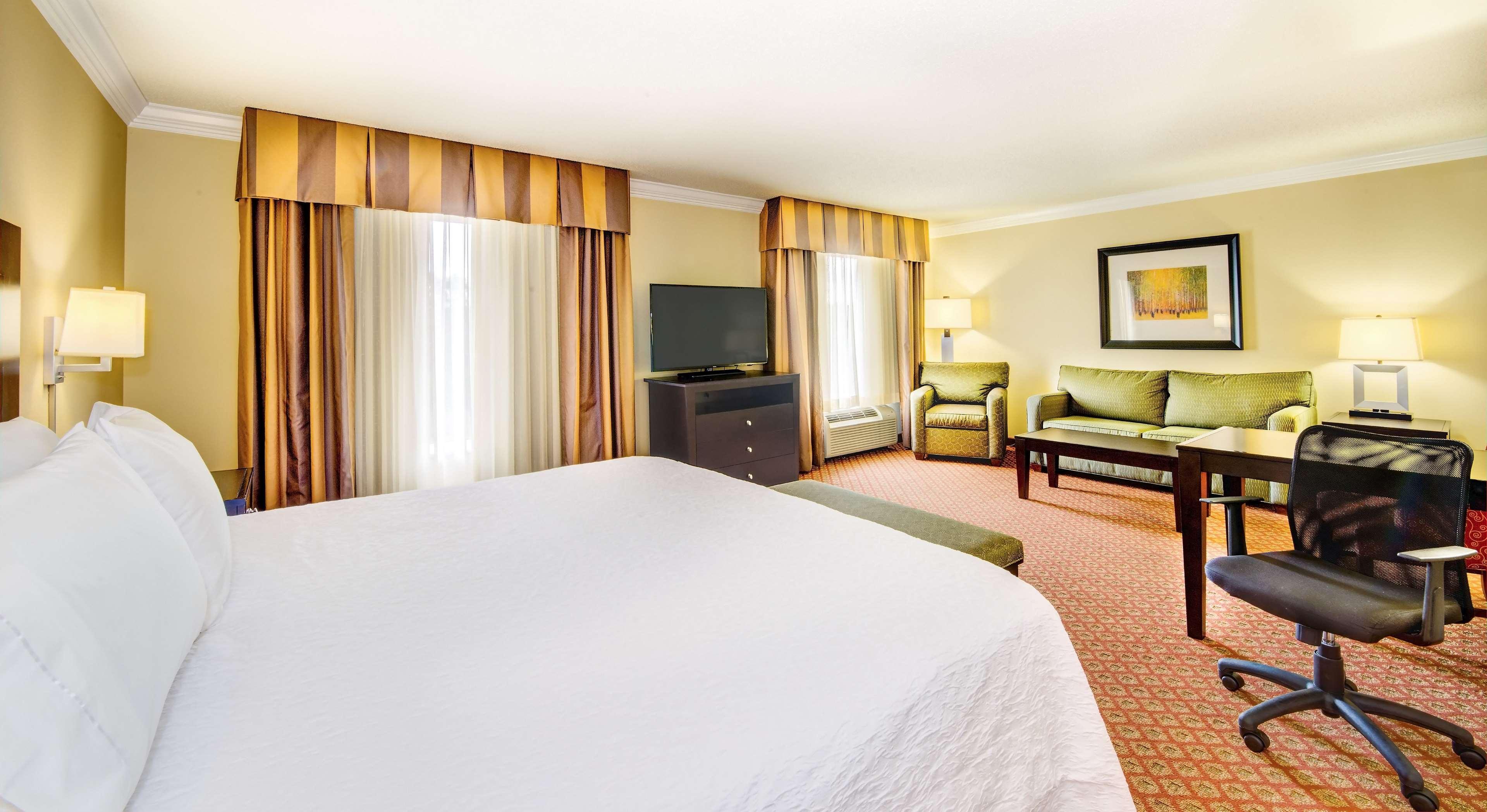 Hampton Inn & Suites Скоттсборо Екстер'єр фото