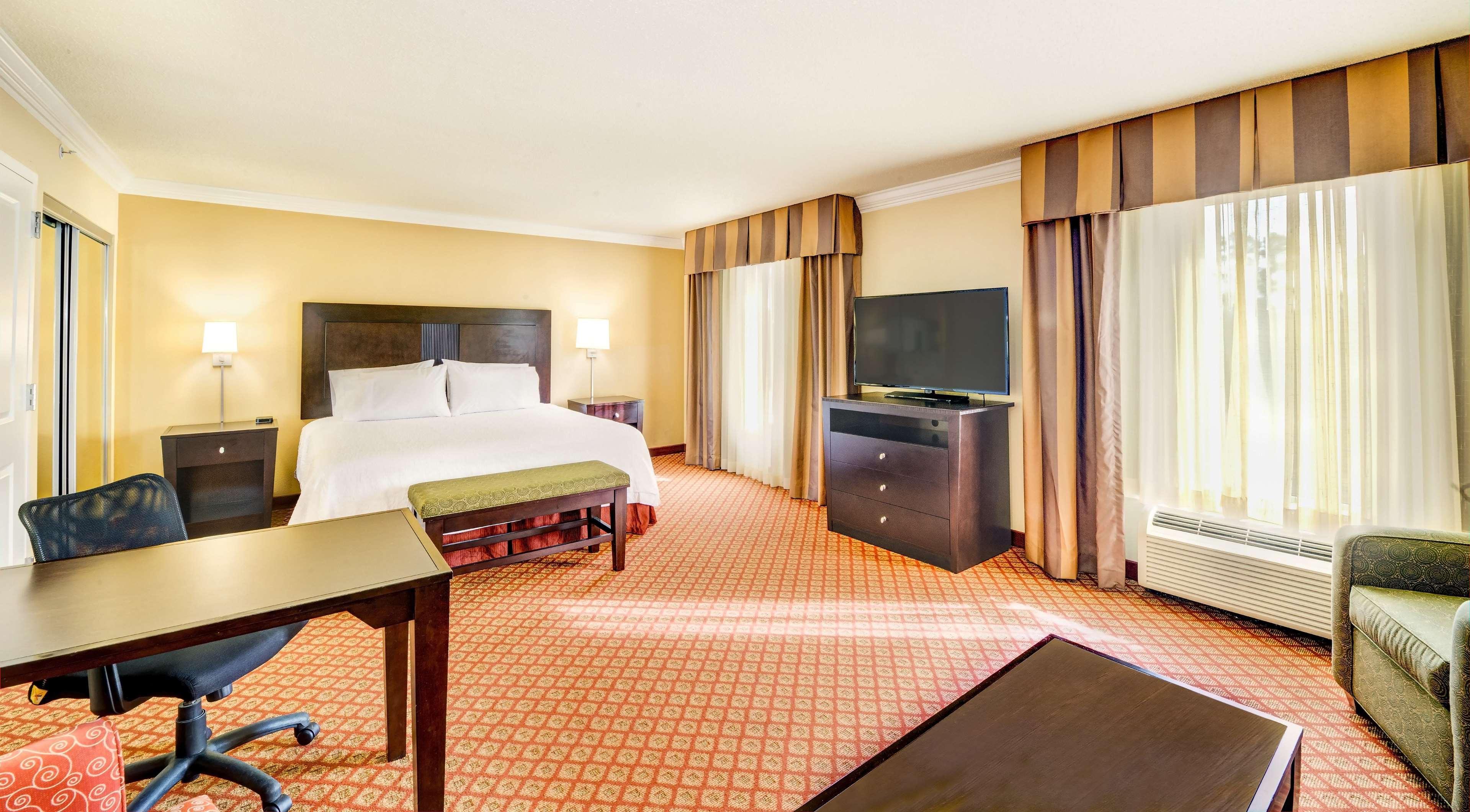 Hampton Inn & Suites Скоттсборо Екстер'єр фото